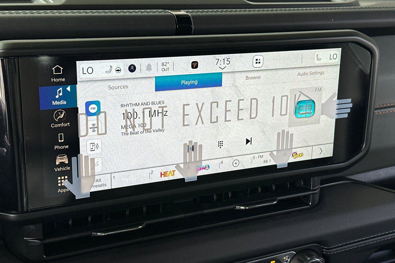 New 2026 Jeep Gladiator Mojave AWD/4WD image 16