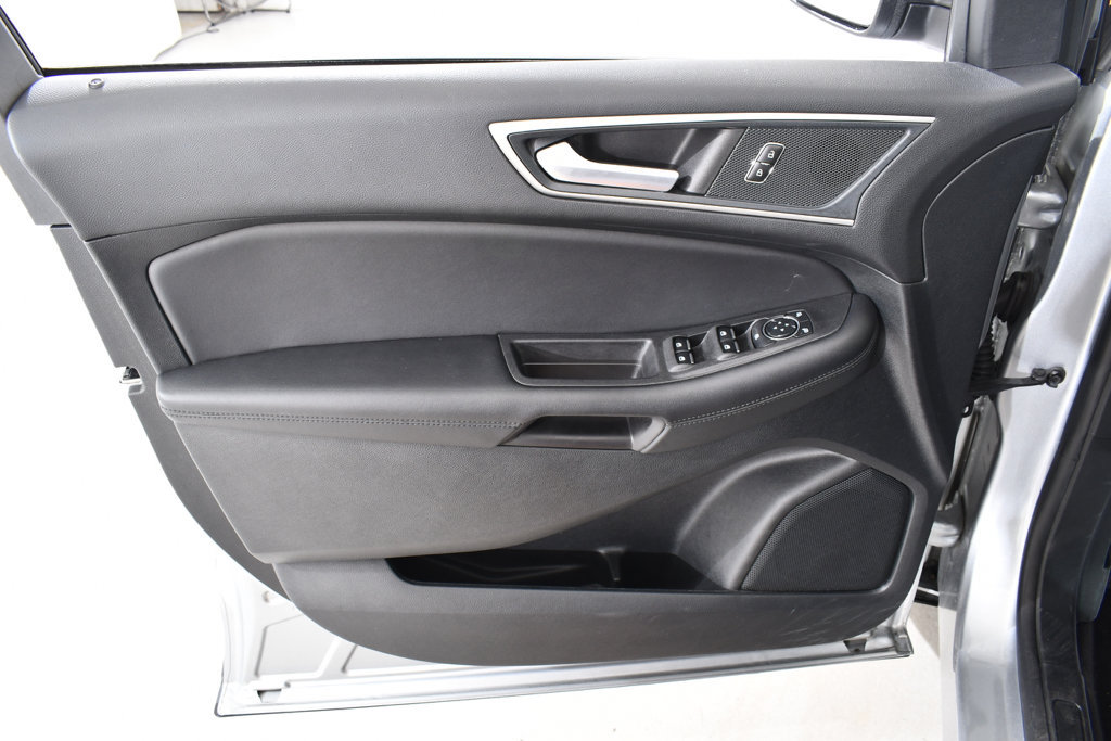 Used 2023 Ford Edge SEL w/ Convenience Package AWD/4WD image 22