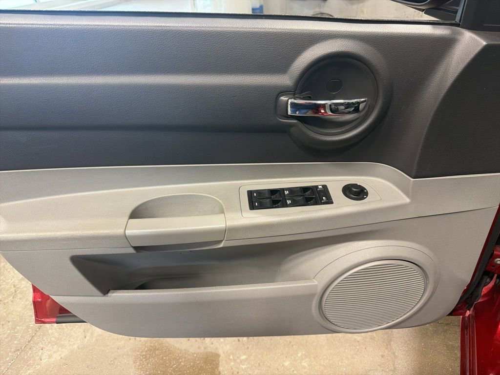 Used 2006 Dodge Charger SRT8 w/ SRT Option Group III RWD image 12