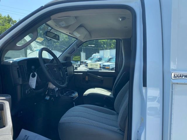 New 2024 GMC Savana 3500 w/ Power Convenience Package image 20