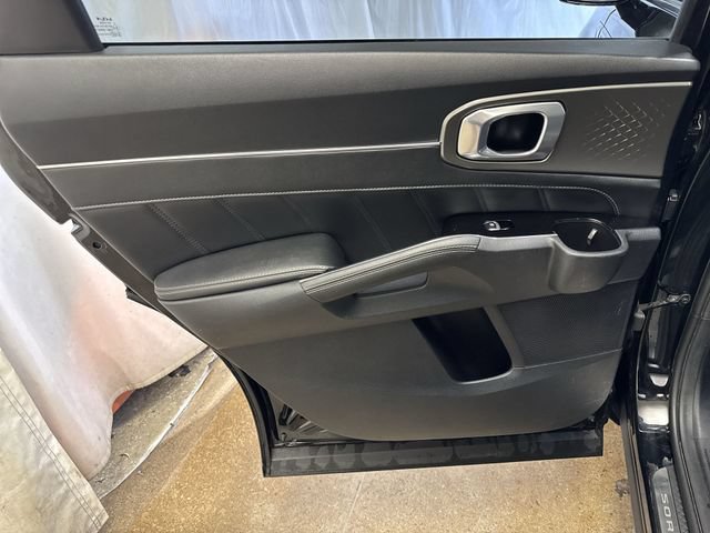Used 2022 Kia Sorento SX FWD image 25