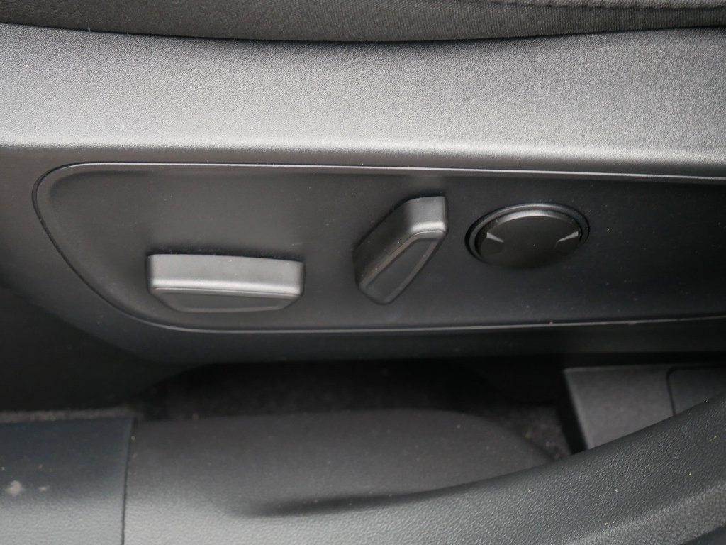 New 2025 Ford Escape Active w/ Active Premium Tech Pack AWD/4WD image 19