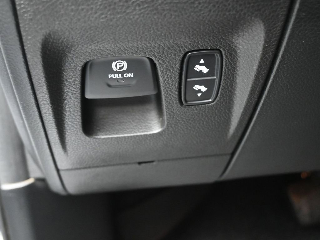 Used 2021 RAM 1500 Big Horn image 20