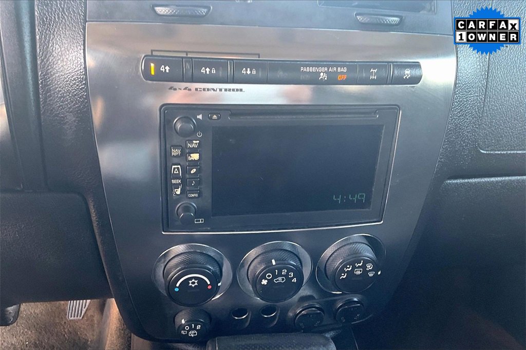 Used 2006 HUMMER H3 Luxury image 28