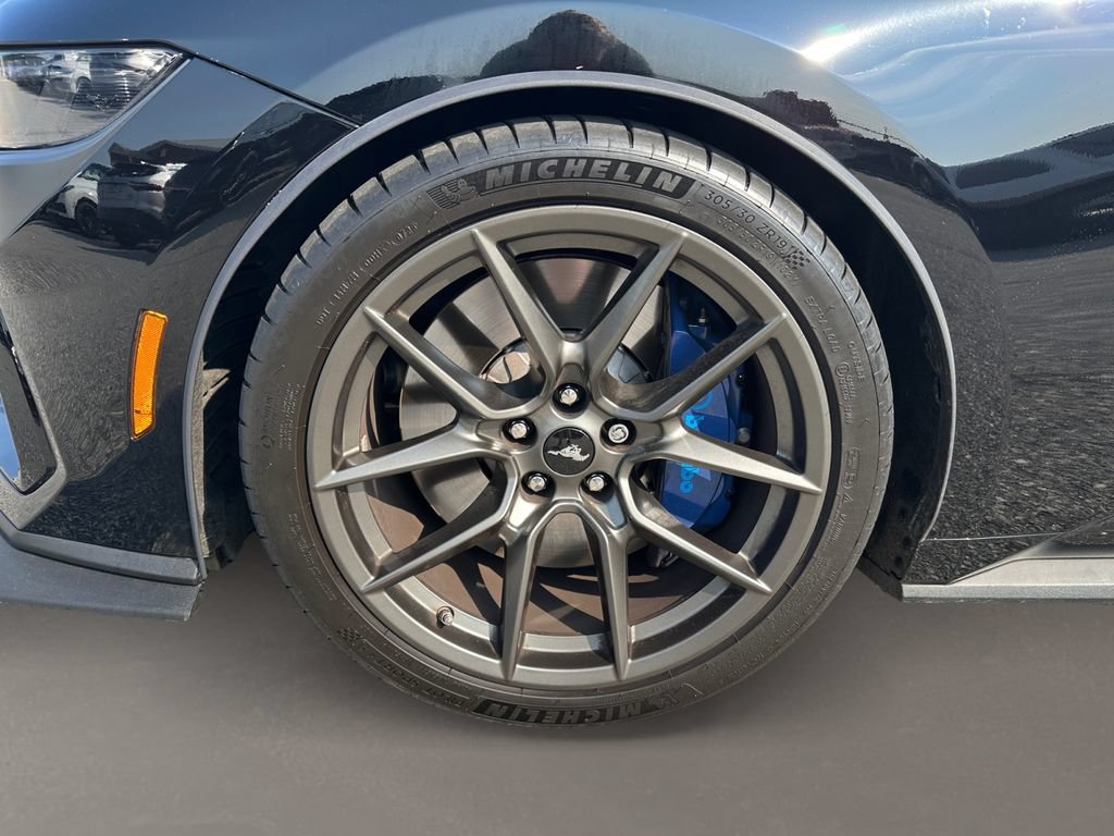 Used 2025 Ford Mustang Dark Horse w/ Dark Horse Handlin Package RWD image 10