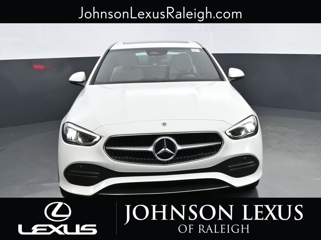 Used 2024 Mercedes-Benz C 300 Sedan image 4