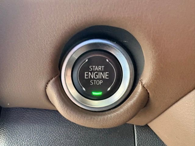 Used 2025 Chevrolet Tahoe High Country image 23