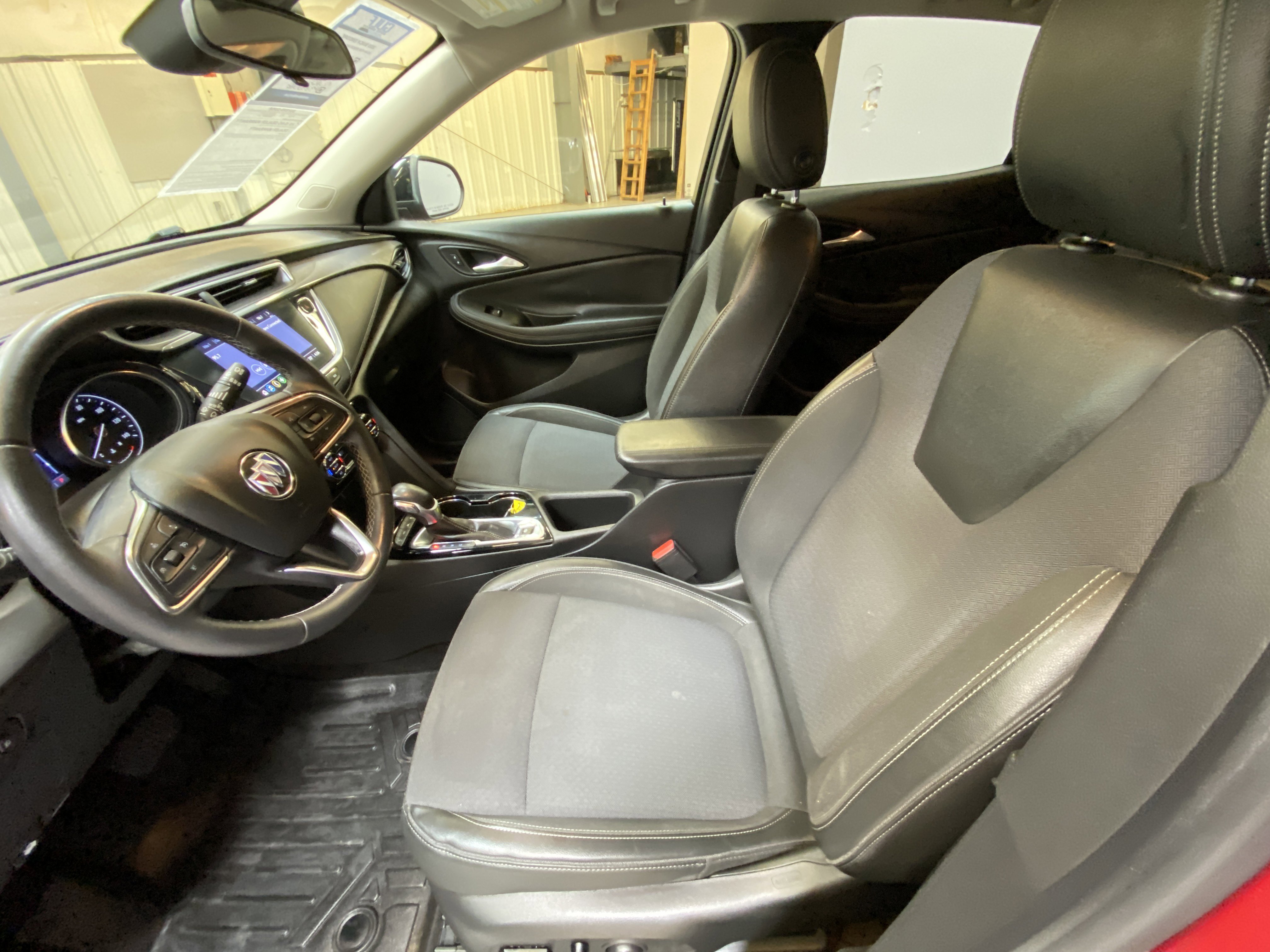 Used 2020 Buick Encore GX Select w/ Sport Touring Package image 21