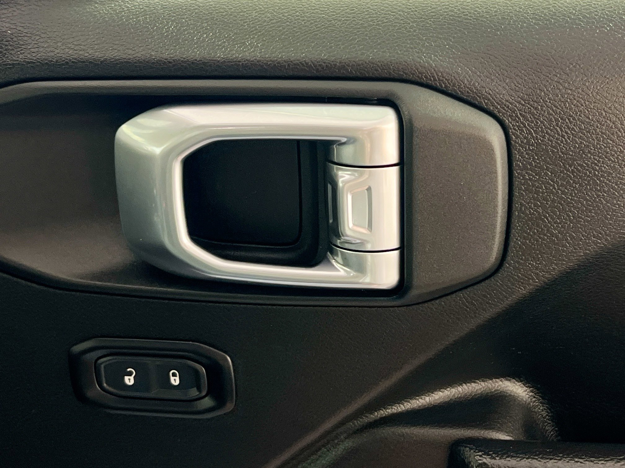 Used 2024 Jeep Wrangler Sport S 4xe image 32