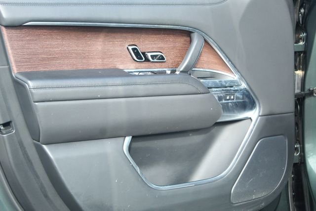 Used 2023 Land Rover Range Rover SE image 23