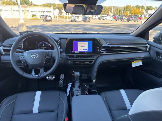 New 2026 Toyota Camry SE image 17