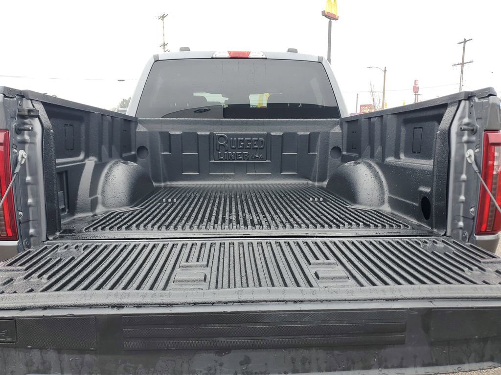 Used 2024 Ford F150 XLT w/ Mobile Office Package image 7