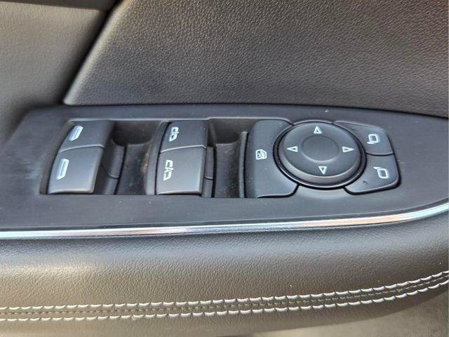 Certified 2022 Buick Envision Essence w/ Technology Package I FWD image 23