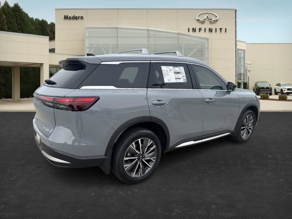 New 2026 INFINITI QX60 Luxe image 5