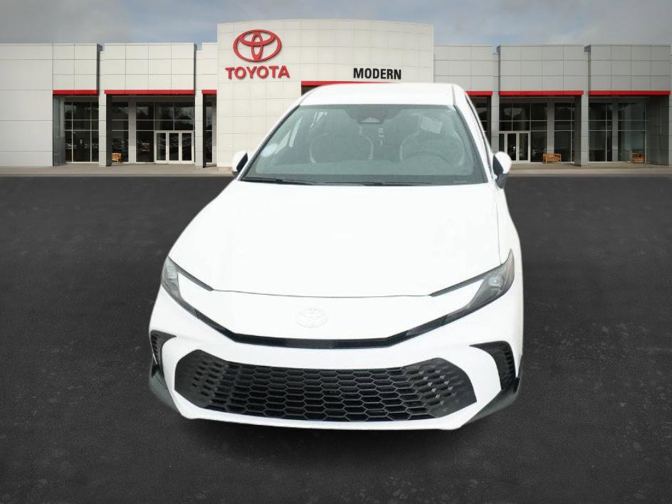 New 2026 Toyota Camry SE FWD image 3