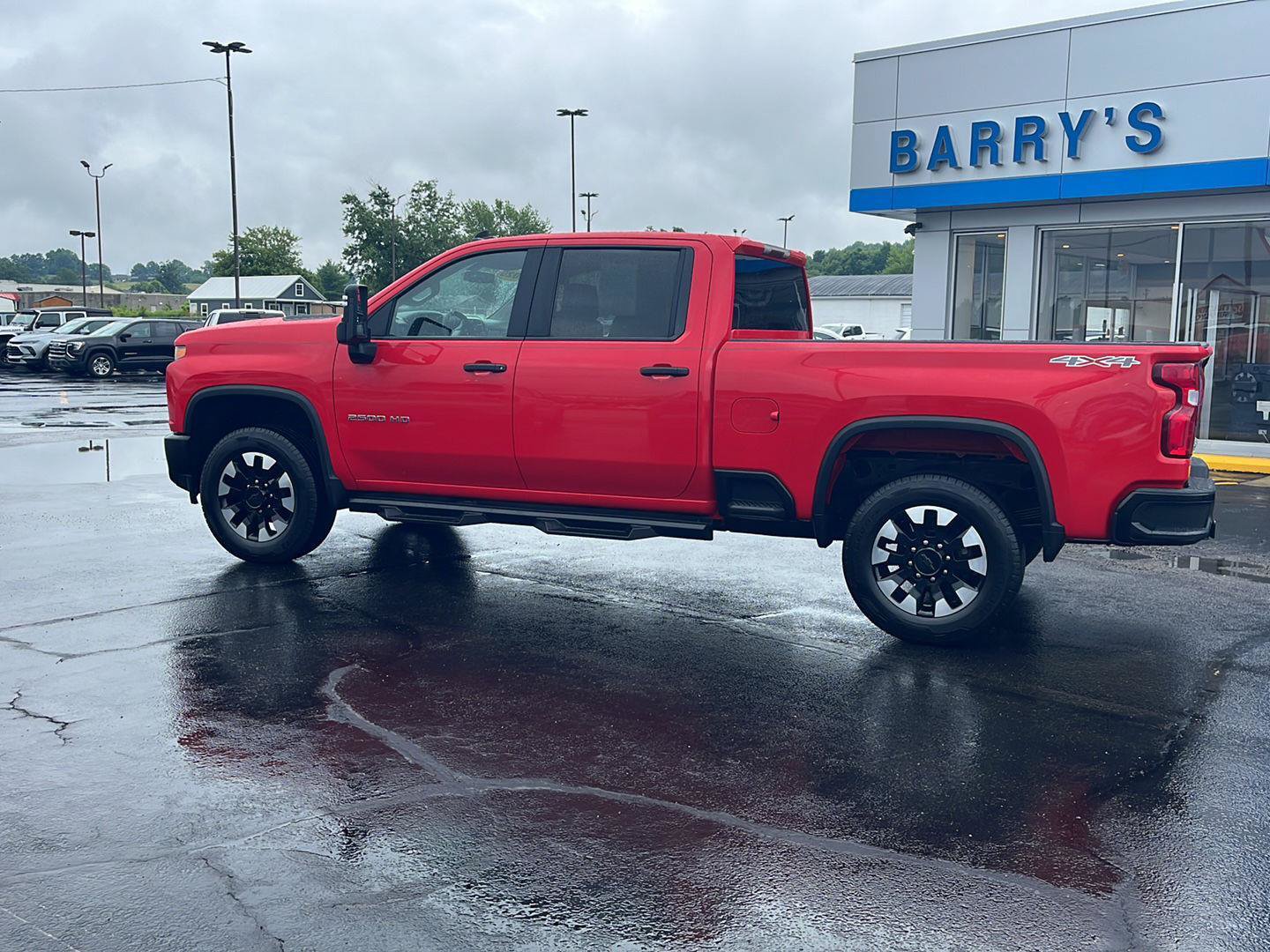 Used 2020 Chevrolet Silverado 2500 Custom w/ Custom Value Package AWD/4WD image 2