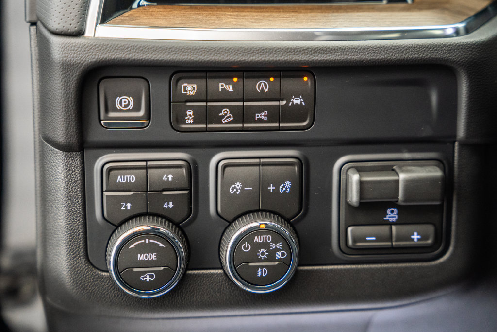 New 2026 Chevrolet Tahoe High Country AWD/4WD image 49