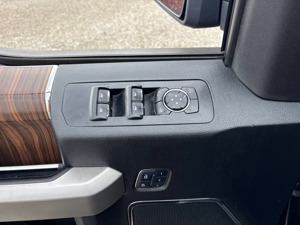 Used 2015 Ford F150 Lariat AWD/4WD image 16