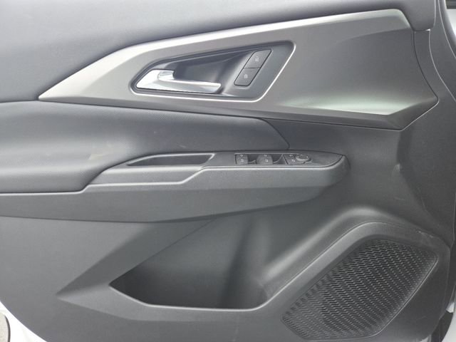 New 2026 Chevrolet Equinox EV LT image 28