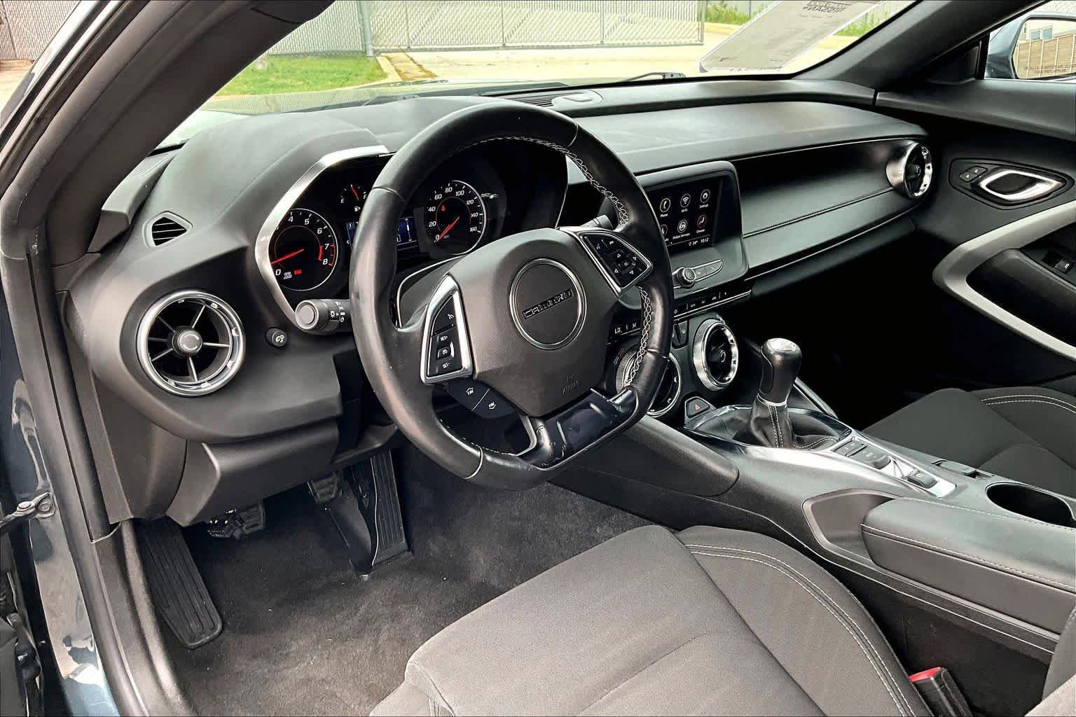 Used 2021 Chevrolet Camaro LT image 17