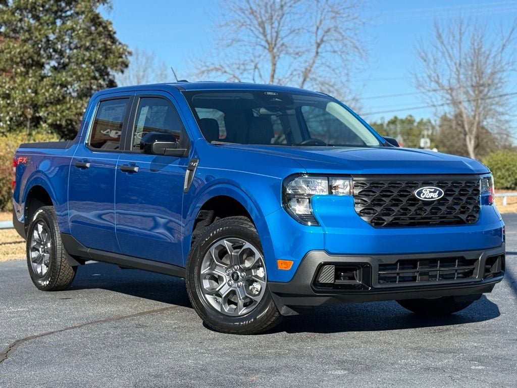 New 2026 Ford Maverick XLT w/ XLT Luxury Package image 2
