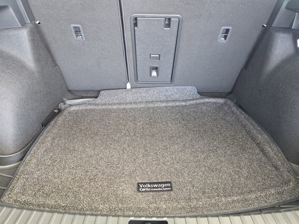 New 2026 Volkswagen Taos S FWD image 26