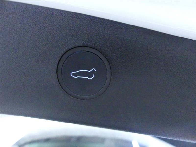 Used 2022 Tesla Model 3 Performance AWD/4WD image 30