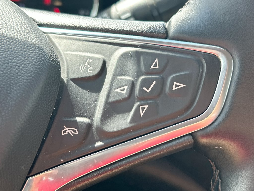 Used 2024 Chevrolet Malibu LT FWD image 17