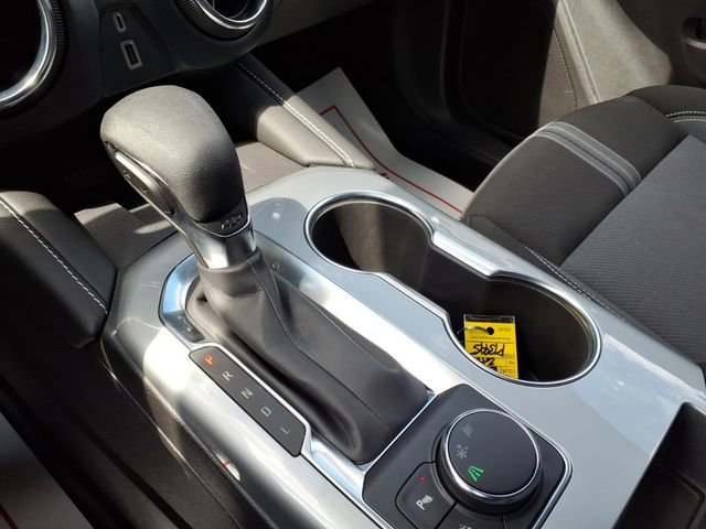 Used 2024 Chevrolet Blazer LT w/ Convenience Package FWD image 16
