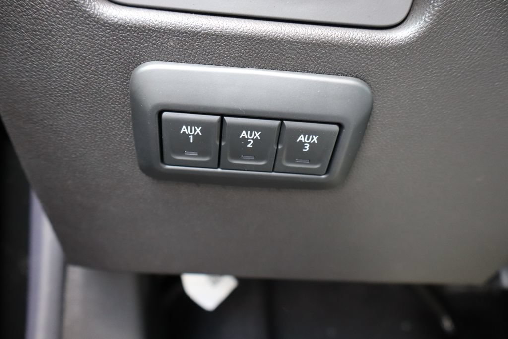 New 2026 Chevrolet Colorado Trail Boss w/ Midnight Edition AWD/4WD image 18