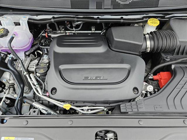 New 2025 Chrysler Voyager LX image 16