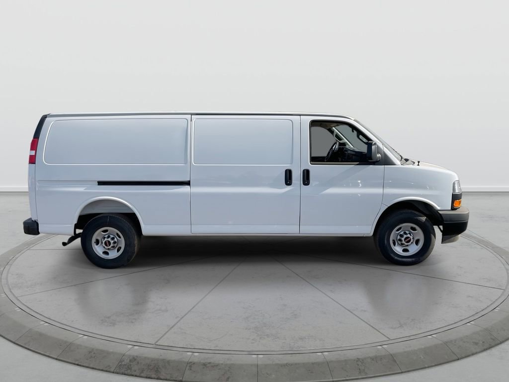 New 2025 GMC Savana 2500 Extended w/ Driver Convenience Package RWD image 9