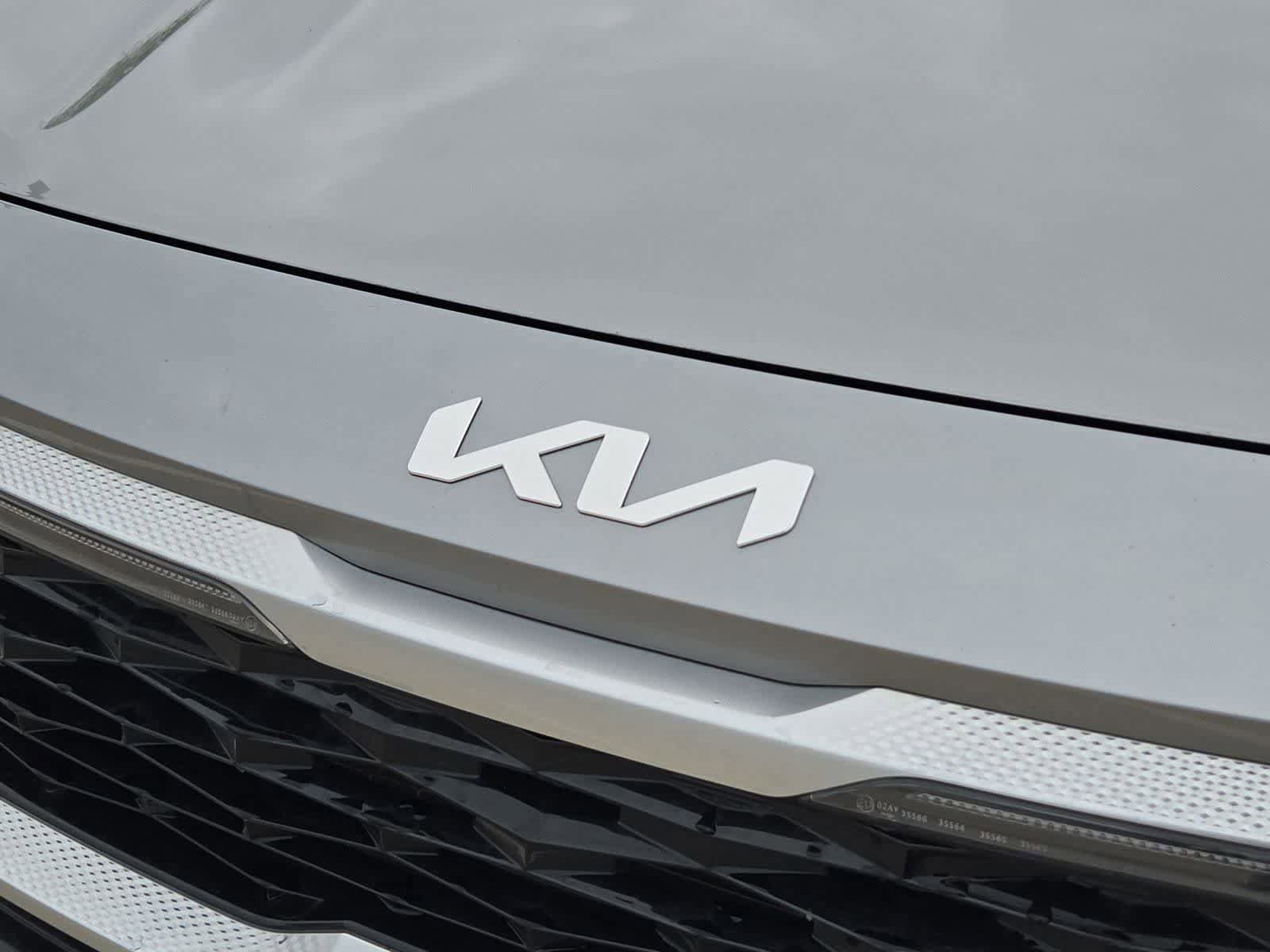 Certified 2023 Kia Seltos S w/ Navigation Package image 11