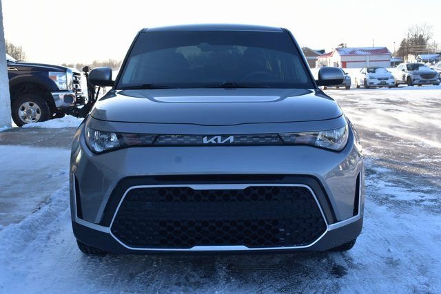 Used 2023 Kia Soul LX image 8