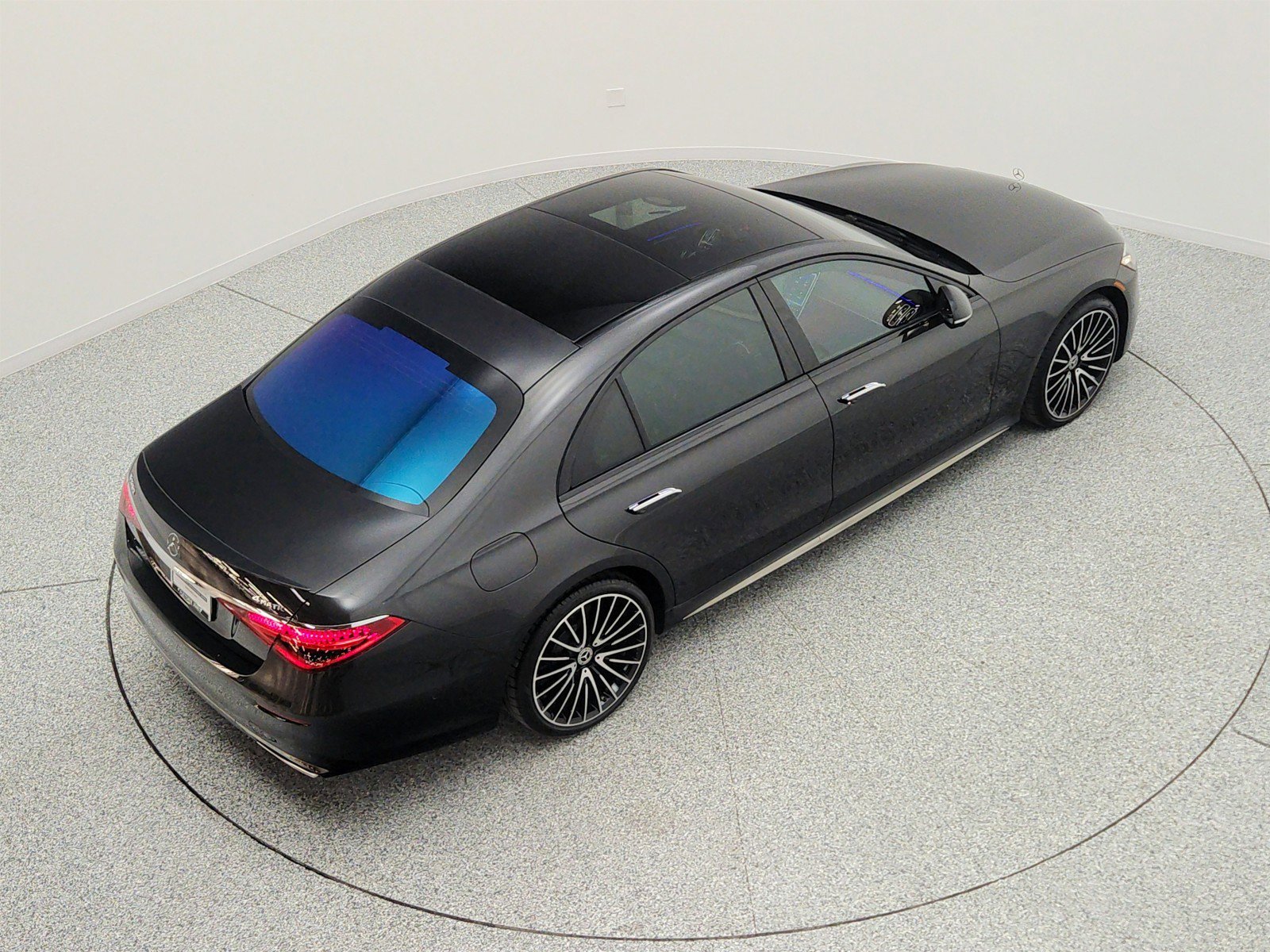 Certified 2023 Mercedes-Benz S 580 4MATIC Sedan image 26