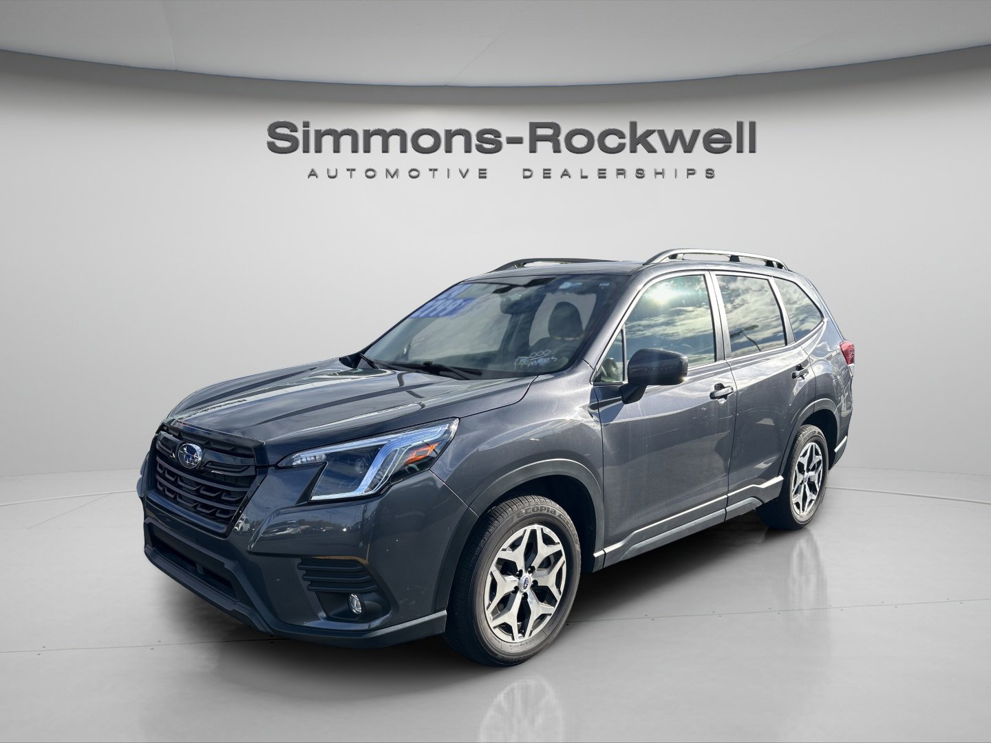 Used 2024 Subaru Forester Premium image 4