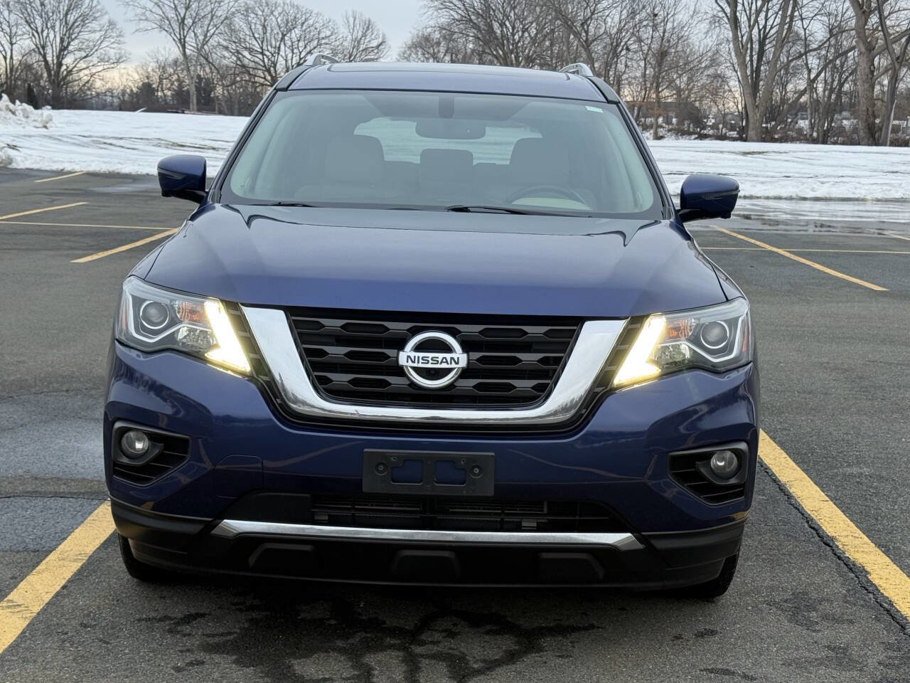 Used 2017 Nissan Pathfinder SL w/ SL Premium Package image 3