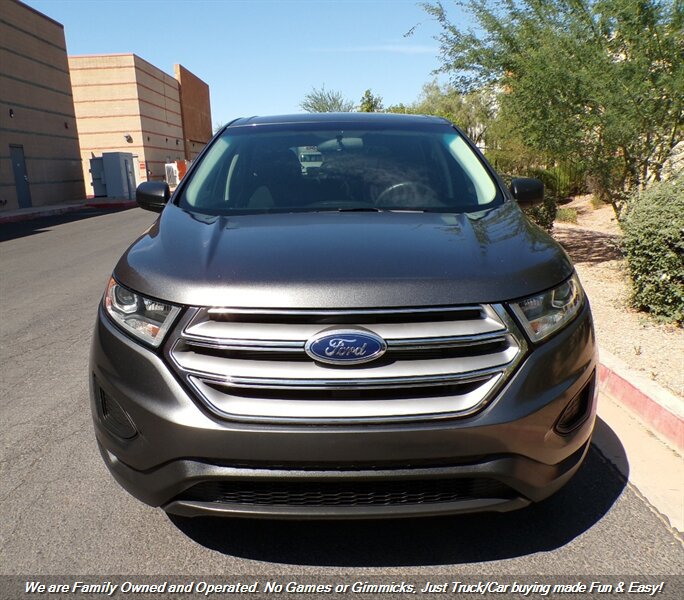 Used 2015 Ford Edge SE FWD image 2