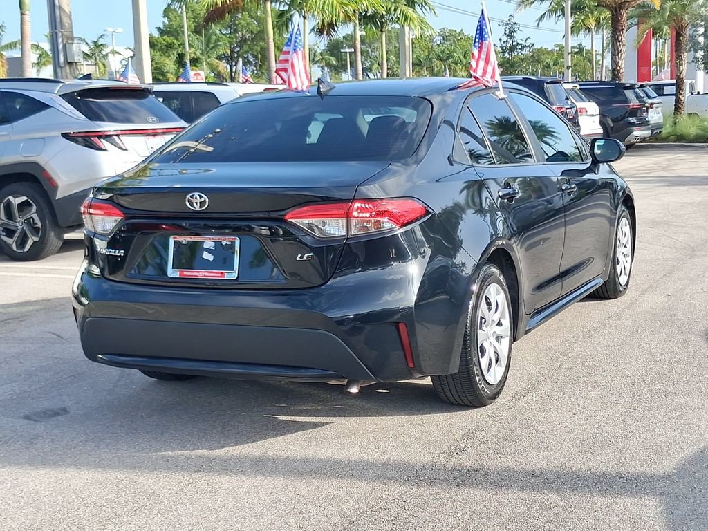 Used 2020 Toyota Corolla LE FWD image 7