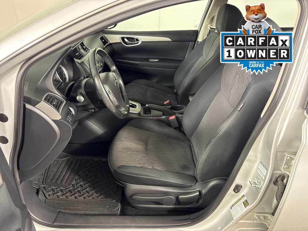 Used 2015 Nissan Sentra SV FWD image 29