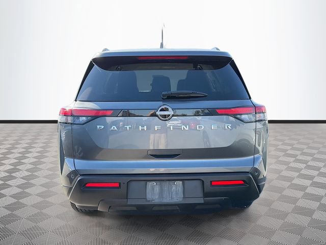 Used 2025 Nissan Pathfinder SV image 6