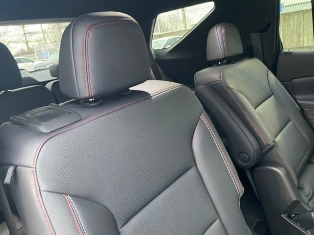 Used 2024 Chevrolet Traverse Z71 image 30