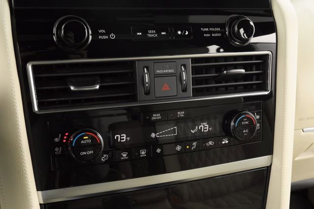 Used 2024 INFINITI QX80 Sensory image 29