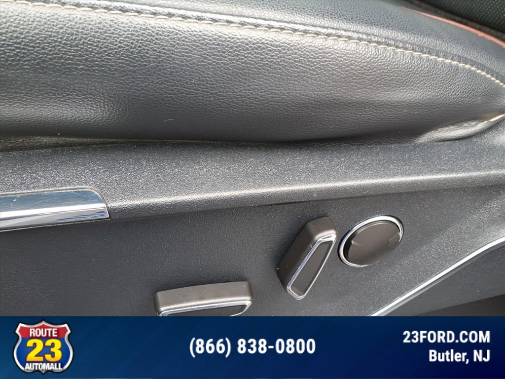 Certified 2022 Ford F150 Lariat w/ Equipment Group 502A High image 23