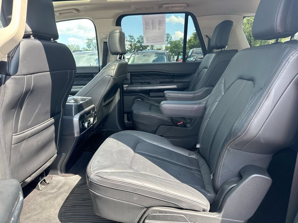 Used 2021 Ford Expedition Max Platinum AWD/4WD image 24