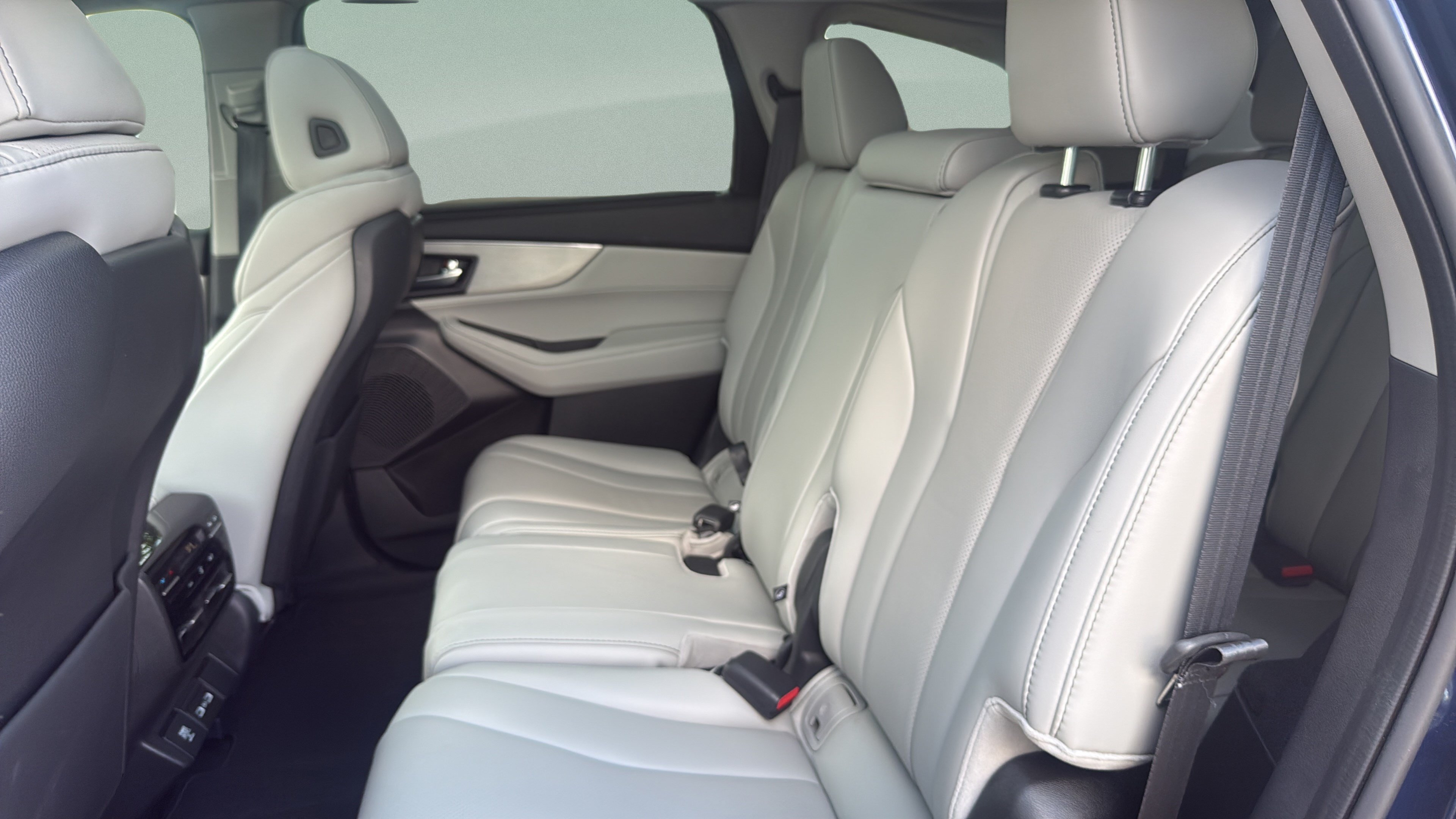 Used 2023 Acura MDX FWD w/ Technology Package image 25