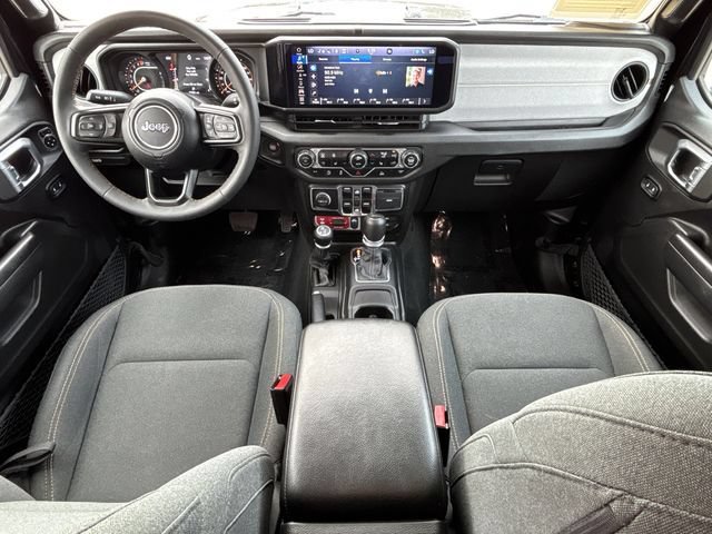 Used 2024 Jeep Gladiator Sport AWD/4WD image 11
