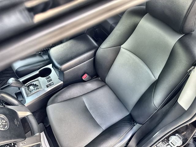 Used 2018 Toyota 4Runner SR5 Premium image 19