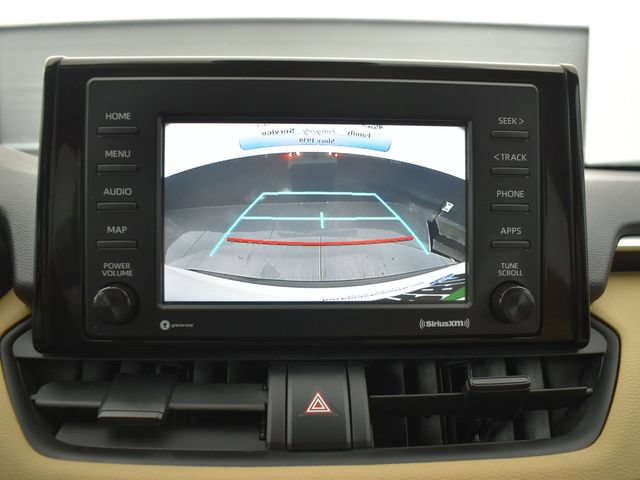 Used 2022 Toyota RAV4 LE FWD image 18