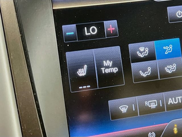 Used 2014 Ford Edge SEL w/ Equipment Group 205A AWD/4WD image 21